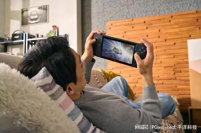 掌心里的游戏宇宙，我与Switch手柄游戏机的1000个夜晚-switch游戏下载社区