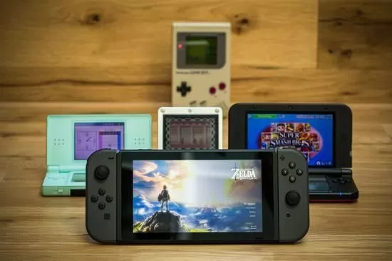 任天堂Switch广告,不只是卖游戏机,是在贩卖另一个世界-switch游戏下载社区 任天堂Switch广告,不只是卖游戏机,是在贩卖另一个世界-switch游戏下载社区