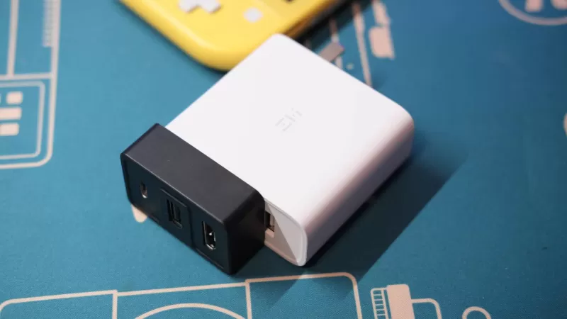 Switch 2港版与国际版全方位对比,充电器、保修、锁区差异一文看懂-switch游戏下载社区 Switch 2港版与国际版全方位对比,充电器、保修、锁区差异一文看懂-switch游戏下载社区
